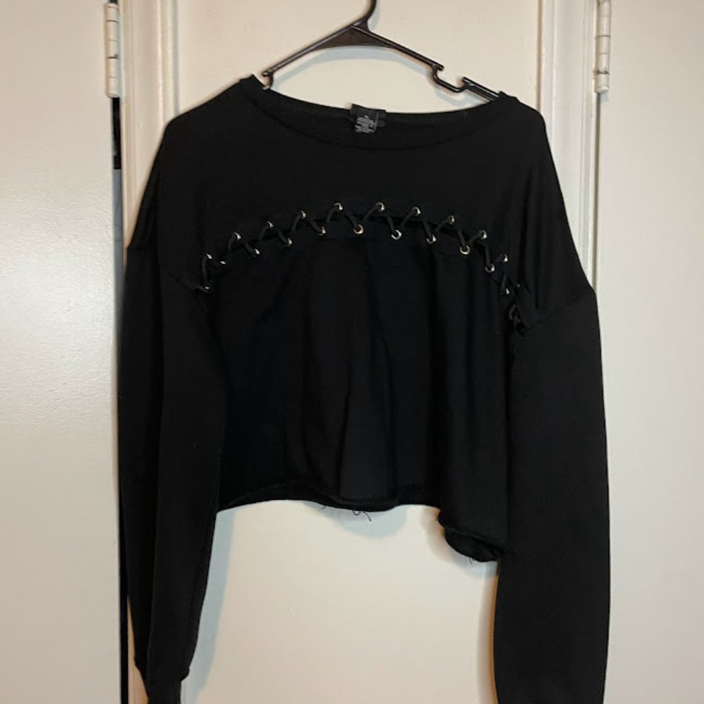 Black Crop Top Sweatshirt XL